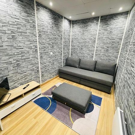 Studio Confortable- Disneyland Paris - Val D Europe - Plein Centre Ville Meaux - 2 Pers Buitenkant foto